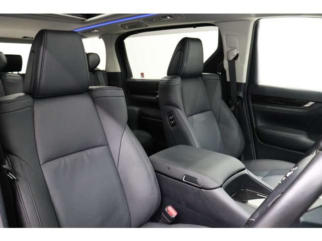 トヨタ アルファード ２．５ Ｓ Ｃパッケージ R4年 (東海) 99