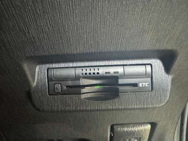 トヨタ プリウスΑ １．８ Ｓ ツーリングセレクション H27年 (東北) 99