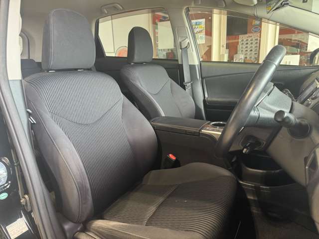 トヨタ プリウスΑ １．８ Ｓ ツーリングセレクション H27年 (東北) 99