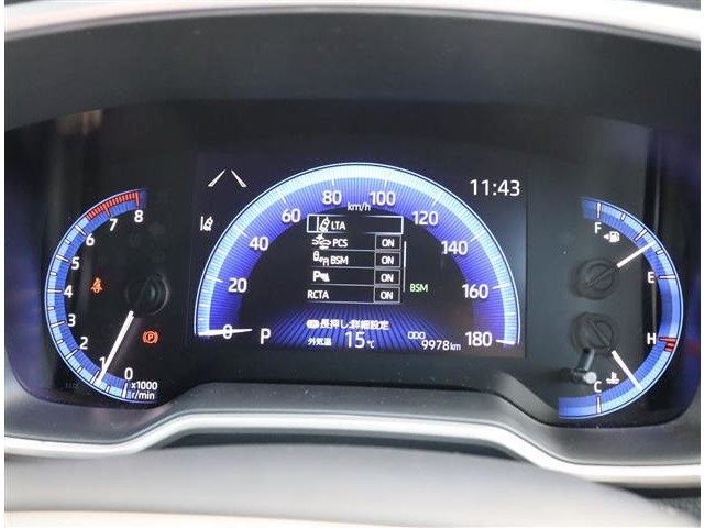 トヨタ カローラクロス １．８ Ｚ R5年 (関東) 99