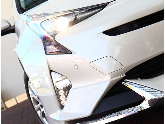 トヨタ プリウス １．８ Ｓ セーフティ プラス H29年 (関東) 99