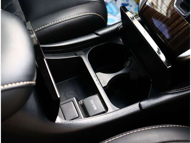 トヨタ ハリアー ２．０ エレガンス H26年 (関東) 99