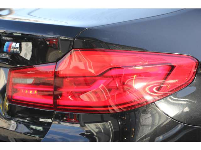ＢＭＷ ５シリーズ ５３０Ｉ エディション ＭＩＳＳＩＯＮ ＩＭＰＯＳＳＩＢＬＥ R1年 (関東) 99
