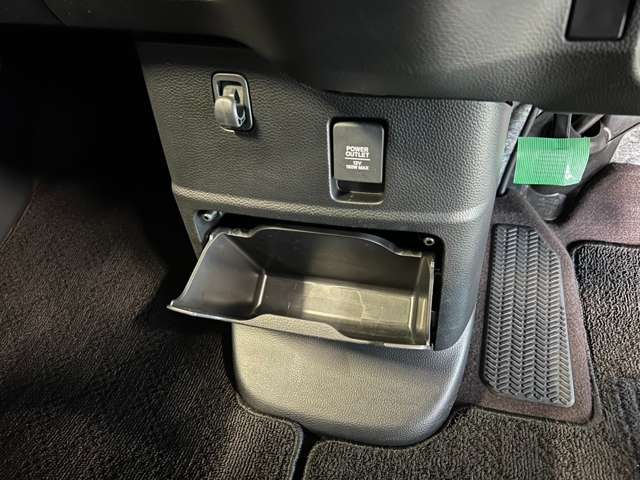 ホンダ Ｎ　ＢＯＸ カスタム ６６０ Ｇ Ｌ ホンダセンシング R1年 (東北) 99