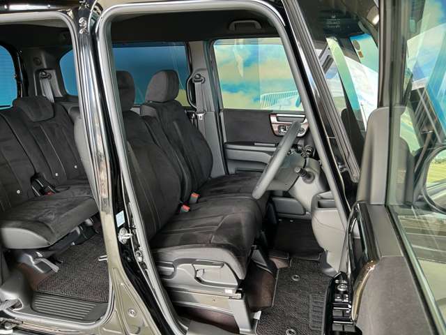 ホンダ Ｎ　ＢＯＸ カスタム ６６０ Ｇ Ｌ ホンダセンシング R1年 (東北) 99