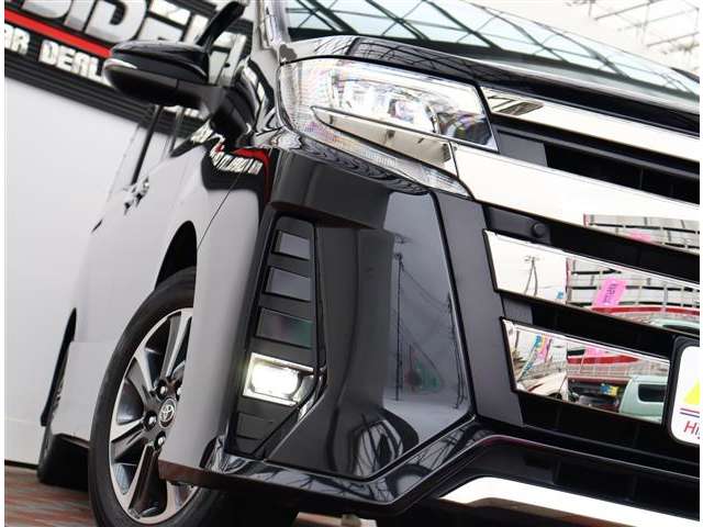 トヨタ ノア ２．０ ＳＩ ＷＸＢＩＩ R1年 (関東) 99