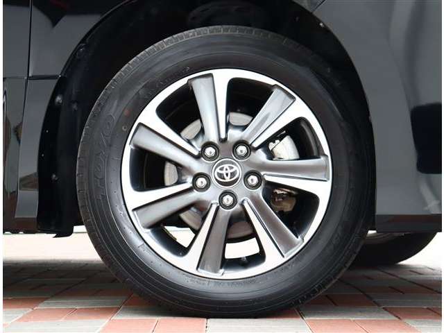 トヨタ ノア ２．０ ＳＩ ＷＸＢＩＩ R1年 (関東) 99