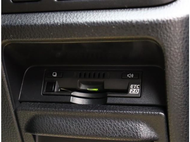 トヨタ ノア ２．０ ＳＩ ＷＸＢＩＩ R1年 (関東) 99