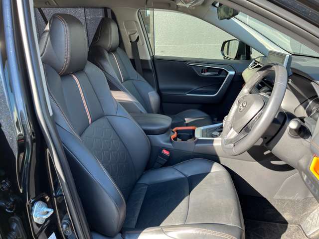 トヨタ ＲＡＶ４ ２．０ アドベンチャー ４ＷＤ R2年 (東海) 99