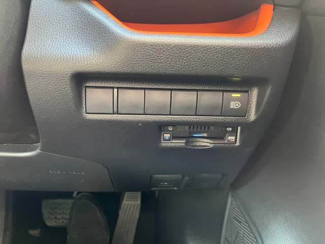 トヨタ ＲＡＶ４ ２．０ アドベンチャー ４ＷＤ R2年 (東海) 99