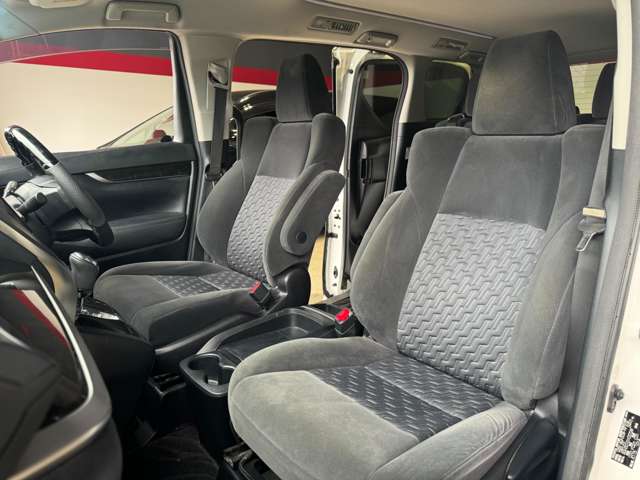 トヨタ ヴェルファイア ２．５ Ｚ H28年 (東北) 99