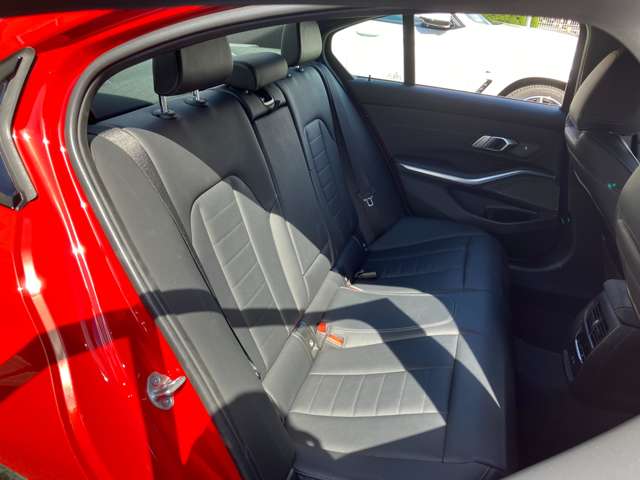 ＢＭＷ ３シリーズ Ｍ３４０Ｉ Ｘドライブ ４ＷＤ R5年 (近畿) 99