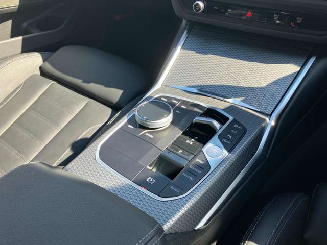 ＢＭＷ ３シリーズ Ｍ３４０Ｉ Ｘドライブ ４ＷＤ R5年 (近畿) 99