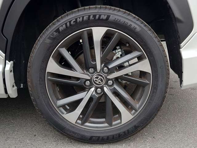 トヨタ カローラクロス　ハイブリッド １．８ ハイブリッド Ｚ R6年 (中国) 99