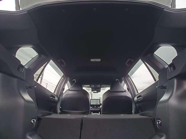 トヨタ カローラクロス　ハイブリッド １．８ ハイブリッド Ｚ R6年 (中国) 99