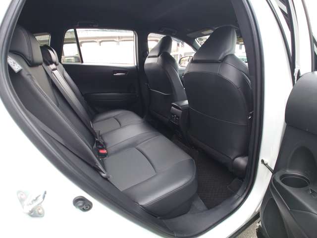 トヨタ カローラクロス　ハイブリッド １．８ ハイブリッド Ｚ R6年 (中国) 99