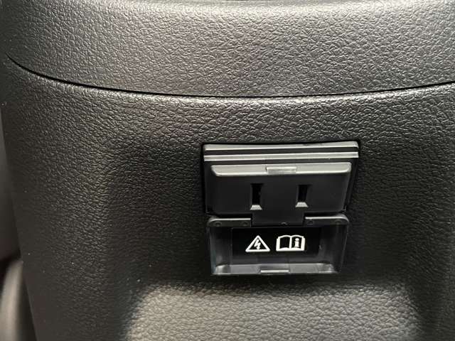 日産 セレナ １．４ Ｅ－４ＯＲＣＥ ハイウェイスターＶ ４ＷＤ R6年 (東北) 99