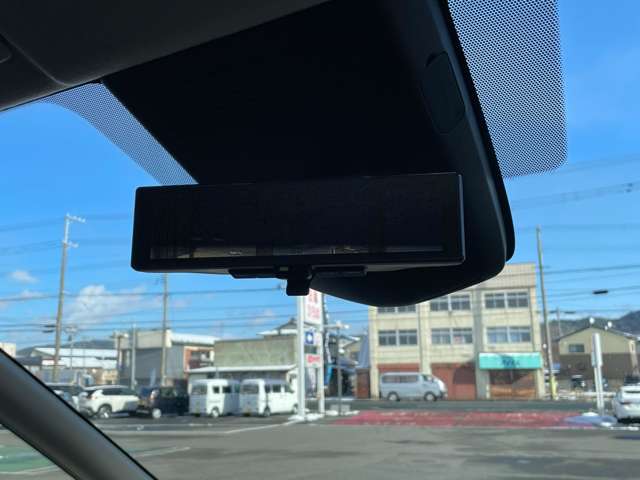 日産 セレナ １．４ Ｅ－４ＯＲＣＥ ハイウェイスターＶ ４ＷＤ R6年 (東北) 99