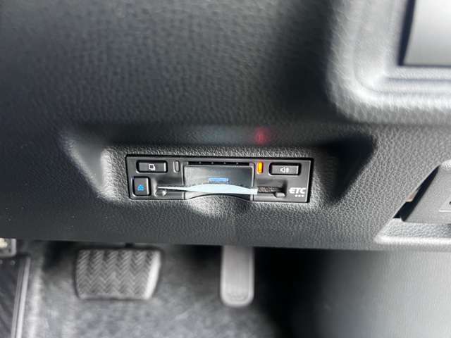 トヨタ シエンタ　ハイブリッド ハイブリッド １．５ Ｇ R6年 (九州・沖縄) 99