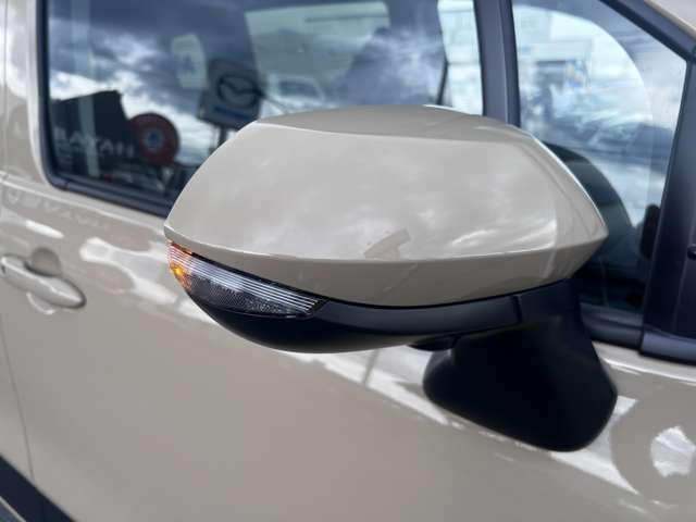 トヨタ シエンタ　ハイブリッド ハイブリッド １．５ Ｇ R6年 (九州・沖縄) 99