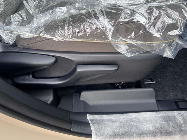 トヨタ シエンタ　ハイブリッド ハイブリッド １．５ Ｇ R6年 (九州・沖縄) 99