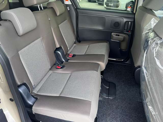 トヨタ シエンタ　ハイブリッド ハイブリッド １．５ Ｇ R6年 (九州・沖縄) 99