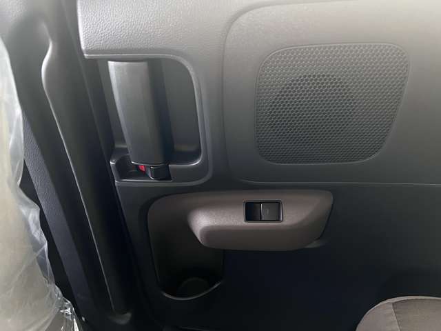 トヨタ シエンタ　ハイブリッド ハイブリッド １．５ Ｇ R6年 (九州・沖縄) 99