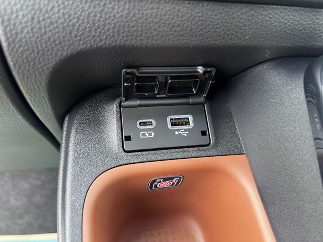 トヨタ シエンタ　ハイブリッド ハイブリッド １．５ Ｇ R6年 (九州・沖縄) 99