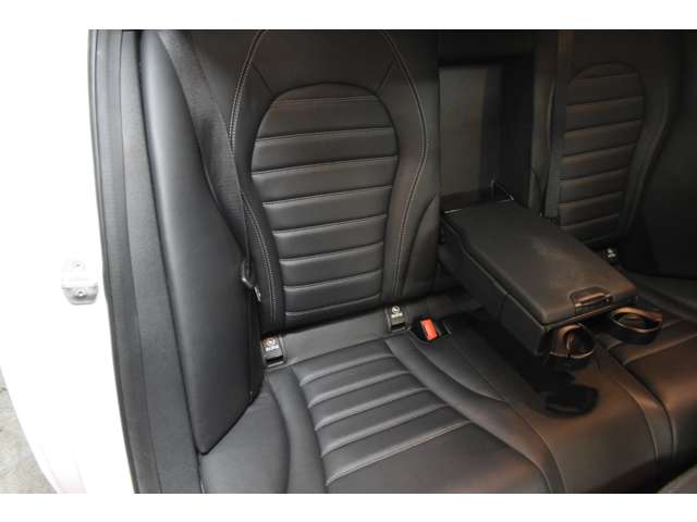 メルセデスベンツ Ｃクラス Ｃ２００ スポーツ エディション（本革仕様） H28年 (関東) 99