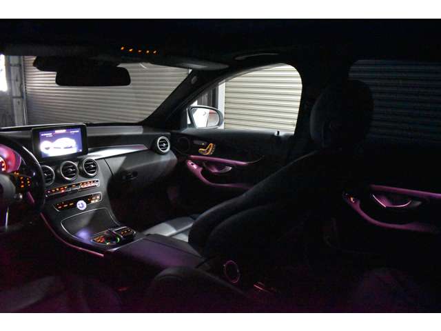 メルセデスベンツ Ｃクラス Ｃ２００ スポーツ エディション（本革仕様） H28年 (関東) 99