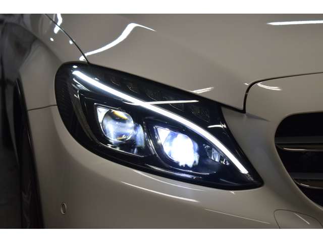 メルセデスベンツ Ｃクラス Ｃ２００ スポーツ エディション（本革仕様） H28年 (関東) 99