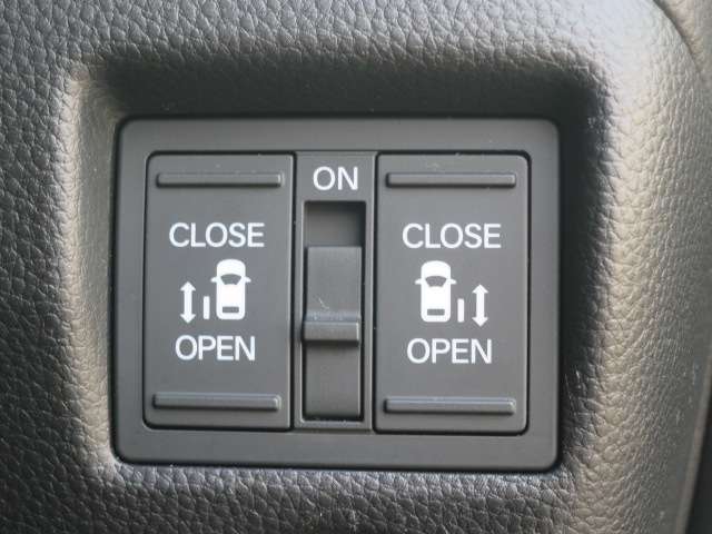 ホンダ Ｎ　ＢＯＸ カスタム ６６０ Ｌ ターボ R2年 (関東) 99