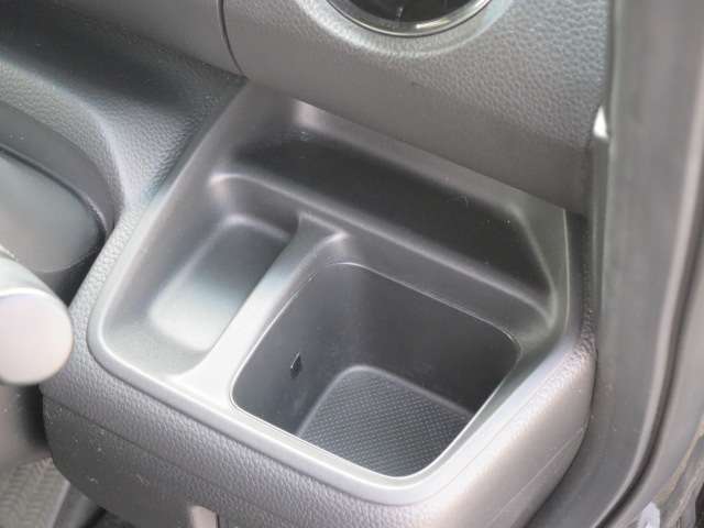 ホンダ Ｎ　ＢＯＸ カスタム ６６０ Ｌ ターボ R2年 (関東) 99