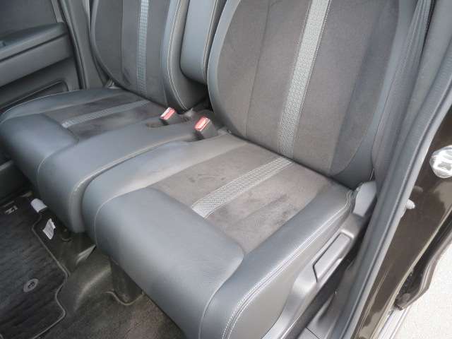 ホンダ Ｎ　ＢＯＸ カスタム ６６０ Ｌ ターボ R2年 (関東) 99