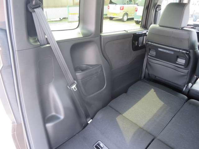 ホンダ Ｎ　ＢＯＸ カスタム ６６０ Ｌ ターボ R2年 (関東) 99