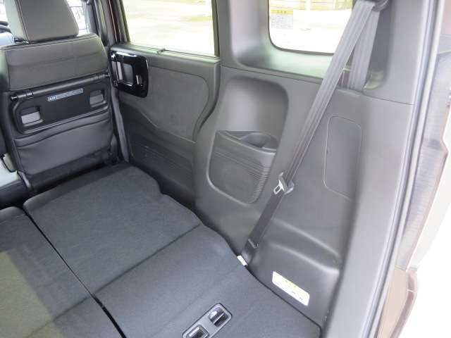 ホンダ Ｎ　ＢＯＸ カスタム ６６０ Ｌ ターボ R2年 (関東) 99