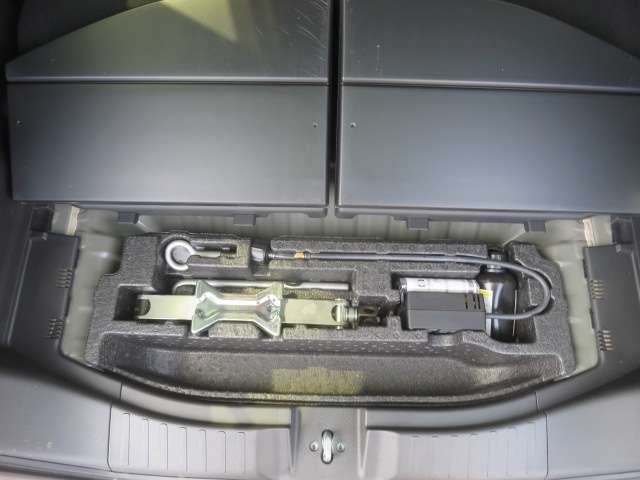 ホンダ Ｎ　ＢＯＸ カスタム ６６０ Ｌ ターボ R2年 (関東) 99