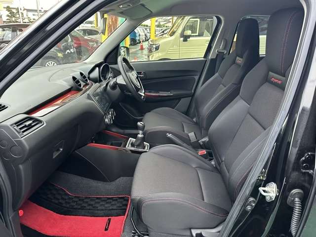 スズキ スイフト スポーツ １．４ スズキセーフティサポート非装着車 R5年 (東海) 99