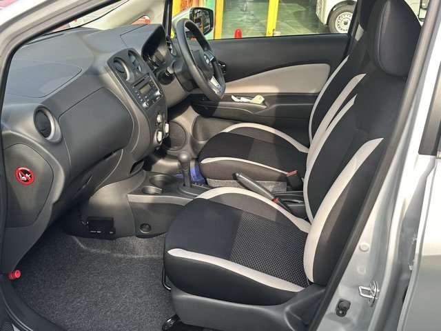 日産 ノート １．２ Ｘ R1年 (東海) 99