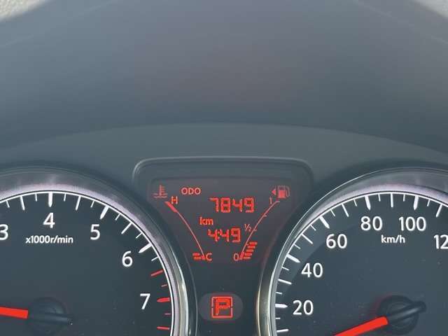 日産 ノート １．２ Ｘ R1年 (東海) 99