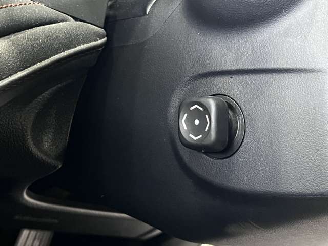 トヨタ クラウン　ハイブリッド ハイブリッド ２．５ Ｇ H25年 (関東) 99