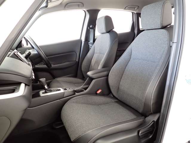 ホンダ フィット　ハイブリッド １．５ Ｅ：ＨＥＶ ホーム R5年 (関東) 99