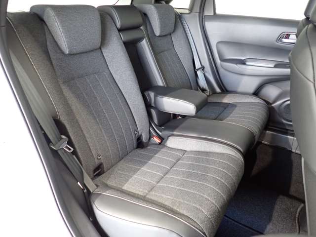 ホンダ フィット　ハイブリッド １．５ Ｅ：ＨＥＶ ホーム R5年 (関東) 99