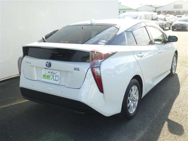 トヨタ プリウス １．８ Ｓ セーフティ プラス H29年 (東北) 99