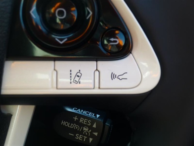 トヨタ プリウス １．８ Ｓ セーフティ プラス H29年 (東北) 99