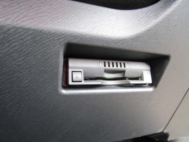 トヨタ アクア １．５ Ｌ H28年 (中国) 99