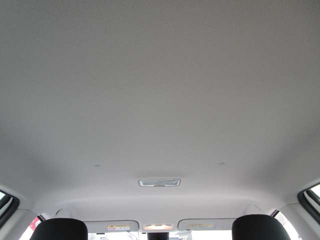 トヨタ アクア １．５ Ｌ H28年 (中国) 99