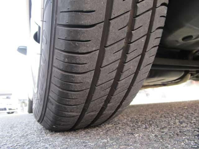 トヨタ アクア １．５ Ｌ H28年 (中国) 99