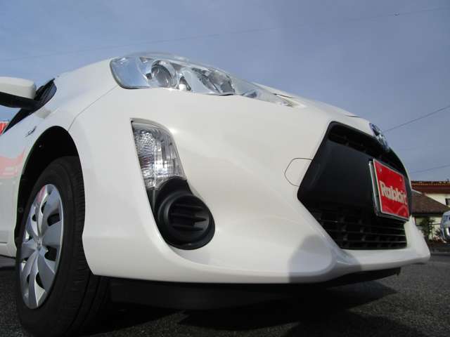 トヨタ アクア １．５ Ｌ H28年 (中国) 99