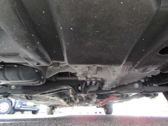 トヨタ アクア １．５ Ｌ H28年 (中国) 99